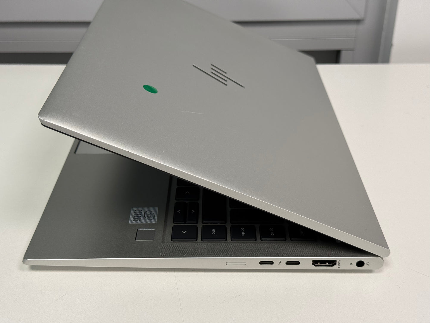 HP EliteBook 840 G7 - Core i5 10210U, 16GB RAM, 256GB SSD - LCD Mark