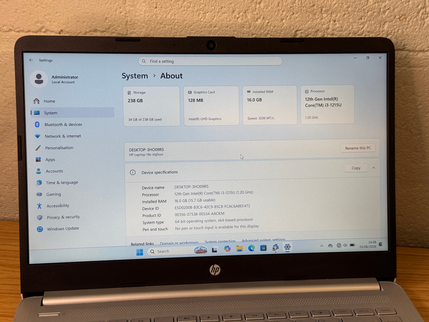 HP Laptop 14s-dq5503sa - Intel Core i3 1215U, 16GB RAM, 256GB SSD