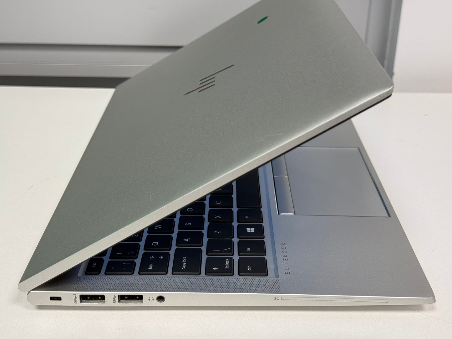 HP EliteBook 840 G7 - Core i5 10210U, 16GB RAM, 256GB SSD - LCD Mark
