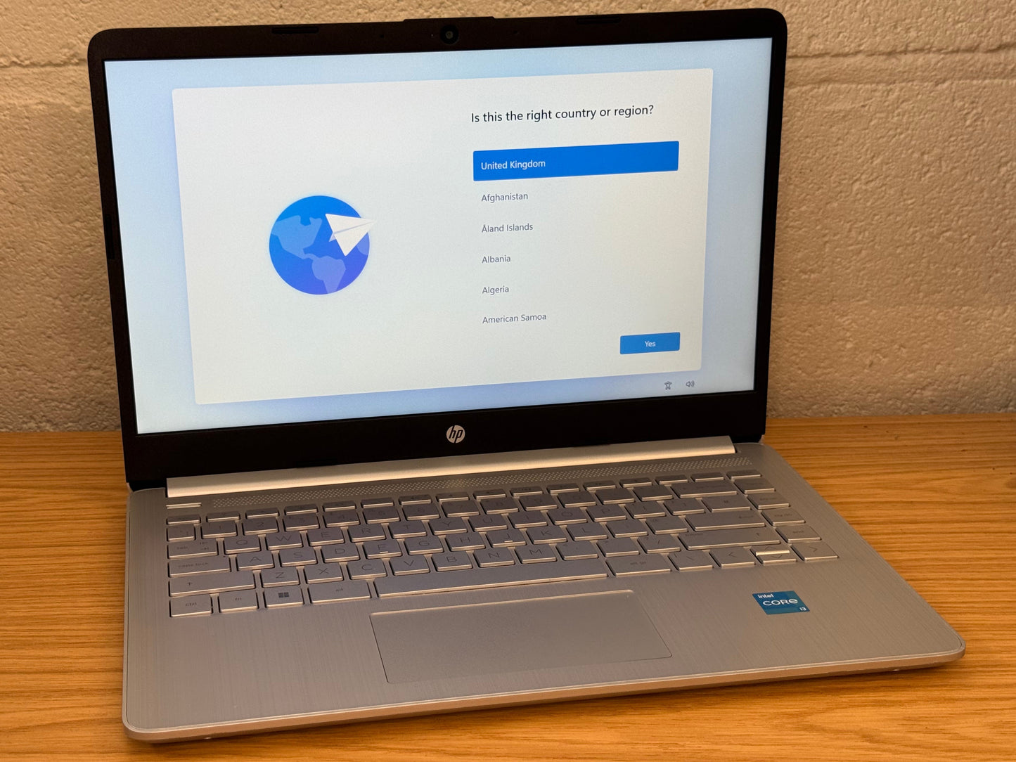 HP Laptop 14s-dq5503sa - Intel Core i3 1215U, 16GB RAM, 256GB SSD